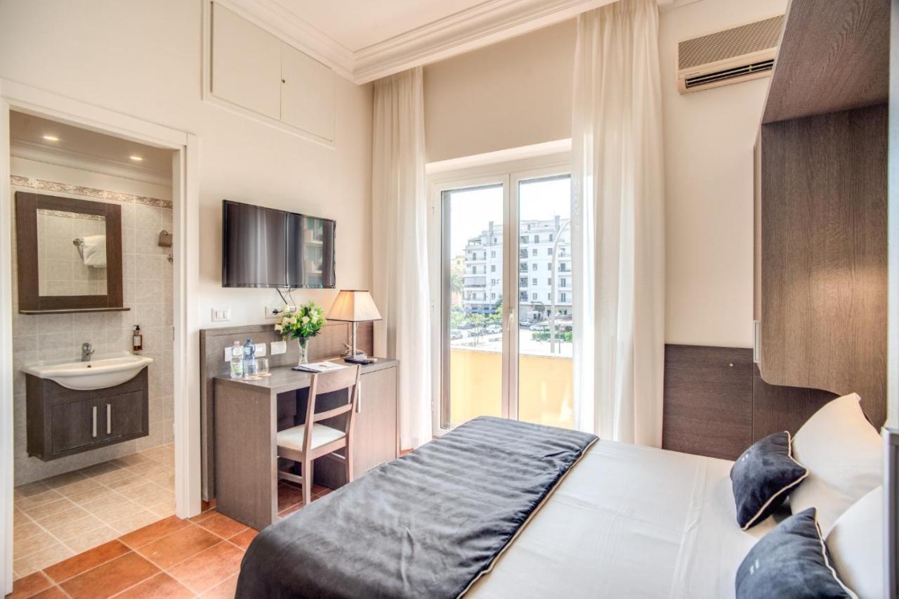 Hotel Mirti Rome Bagian luar foto