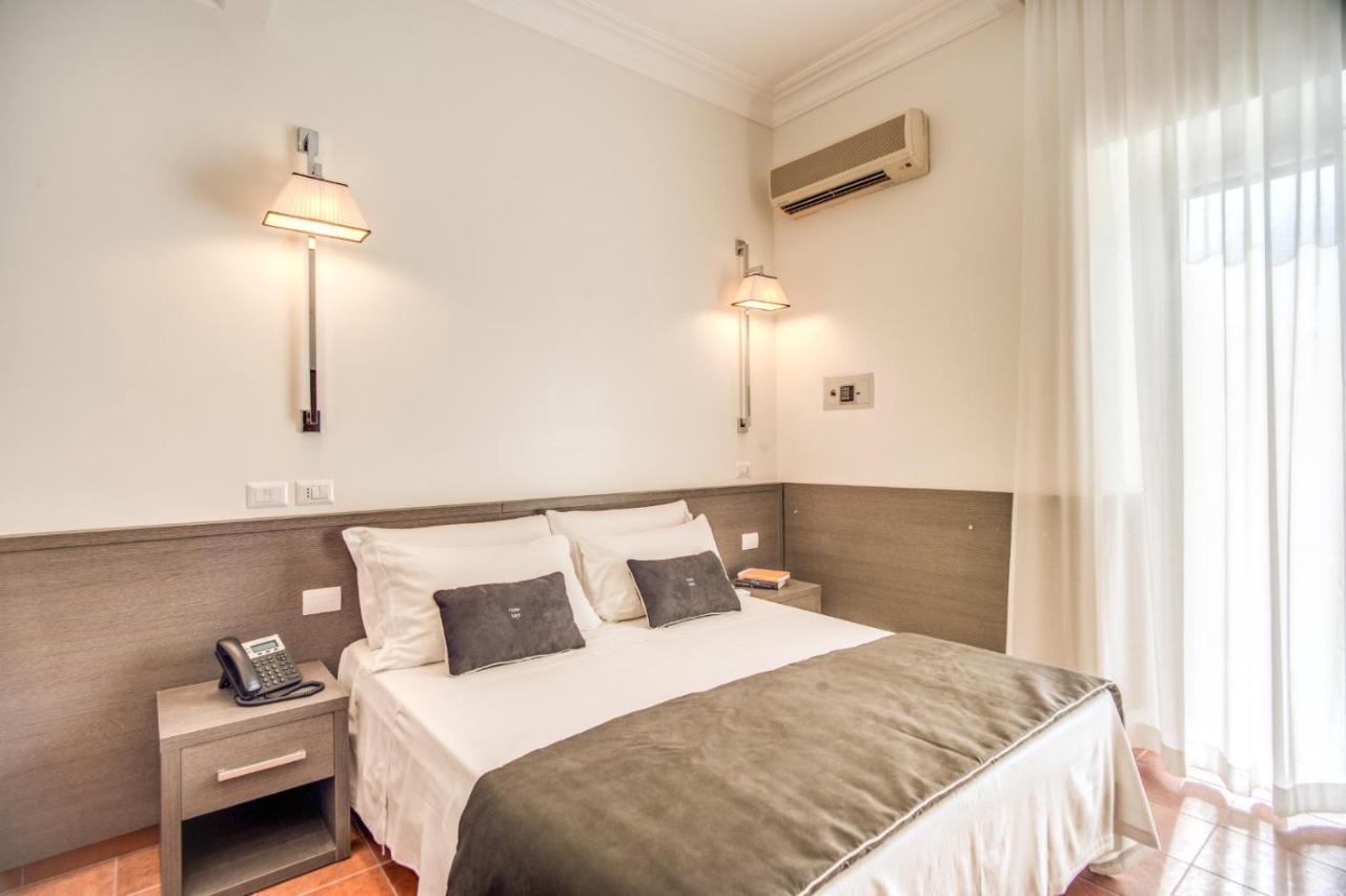 Hotel Mirti Rome Bagian luar foto
