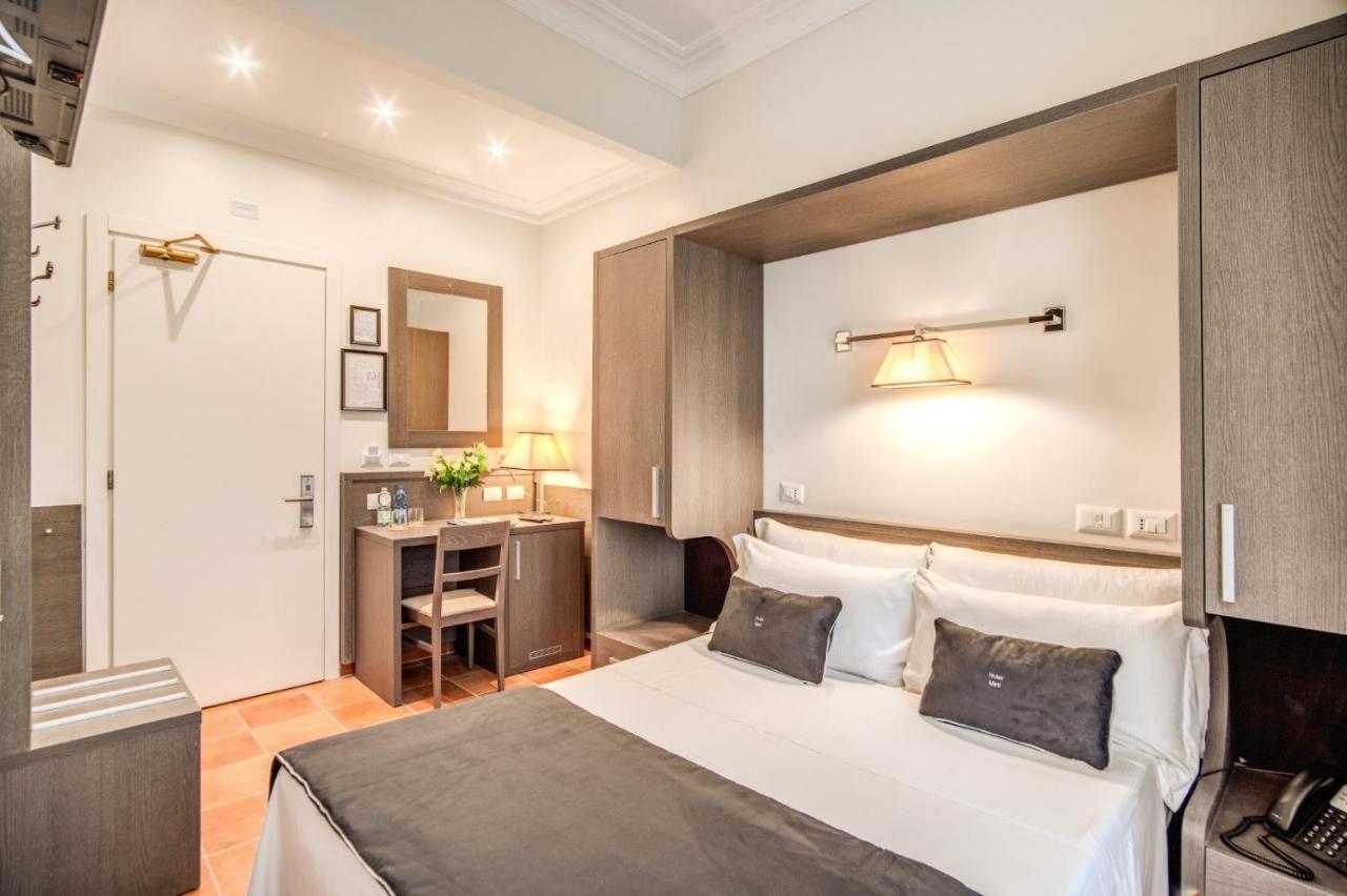 Hotel Mirti Rome Bagian luar foto